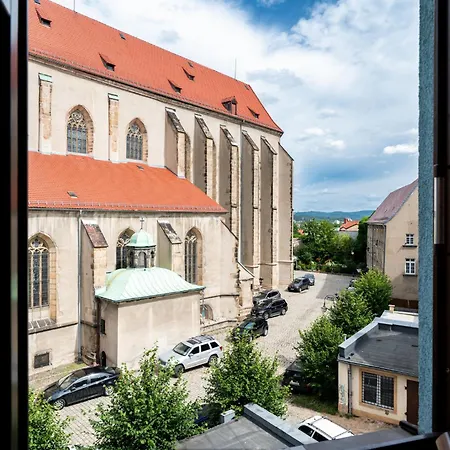 Annabel - Przycup W Karkonoszach - W Centrum Starówki Jeleniej Góry Apartament